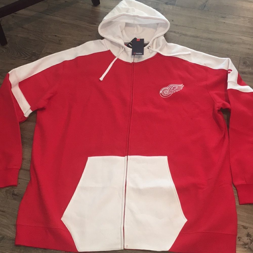 Full zipper Detroit red wings sweatshirt 4XT
Dylan Larkin is a hero in NHL USA